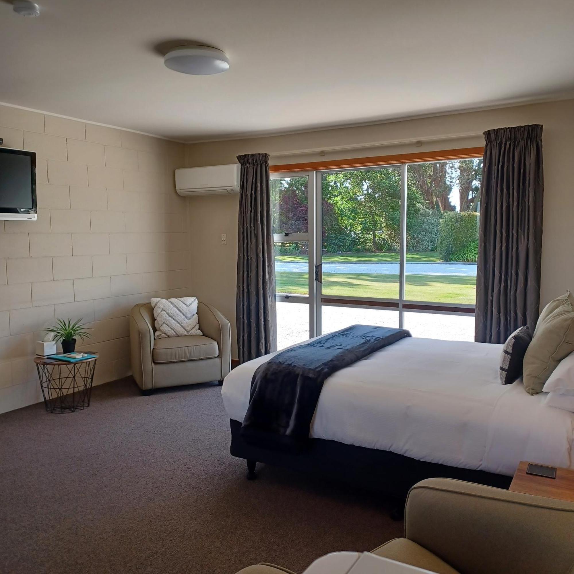 Flaxbourne Motels Ward Exterior foto